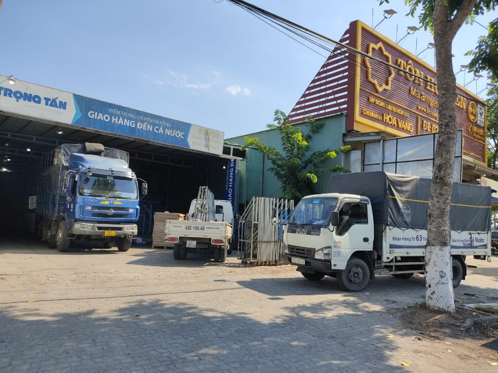 Xe Tải Vận chuyển Hàng Ghép Đà Nẵng