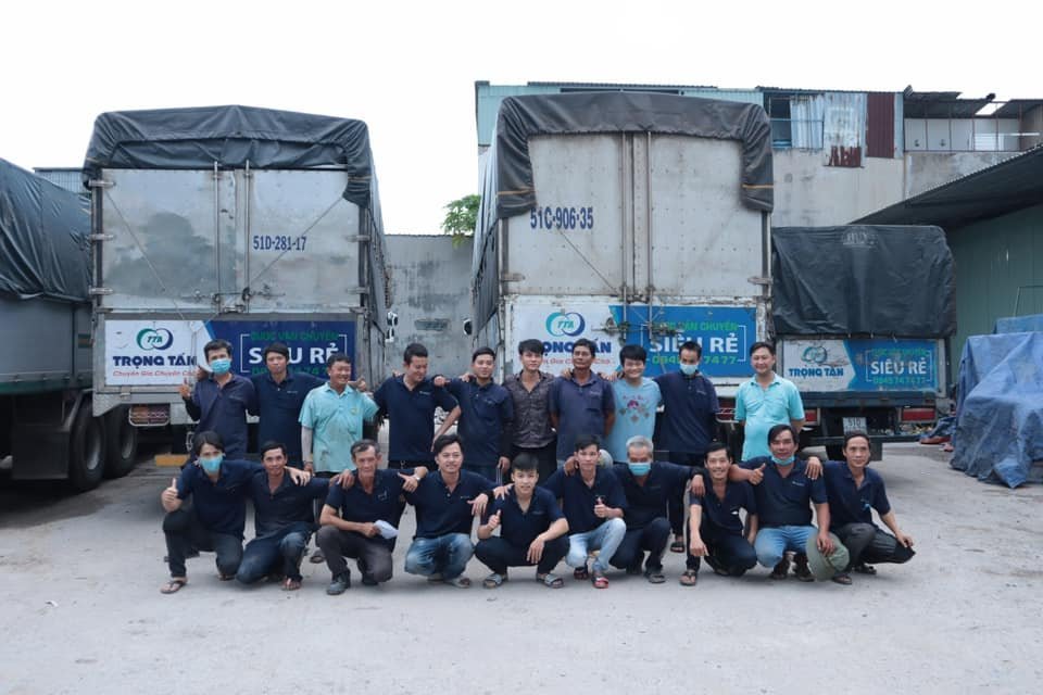 Thuê xe đầu kéo container tại Nghệ An