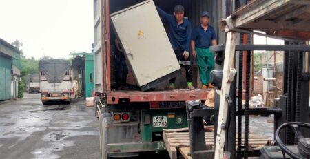 Dịch vụ vận chuyển hàng Hà Nội đi Huế uy tín tại Trọng Tấn 