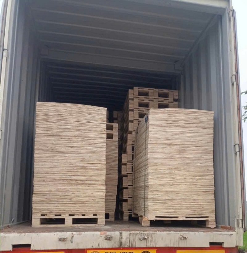 cho thuê xe Container chở hàng Hưng Yên đi Huế