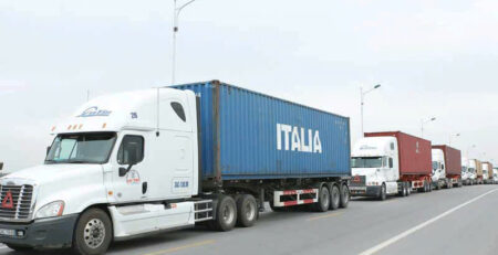 cho thuê xe Container chở hàng Bình Dương đi Hà Nội