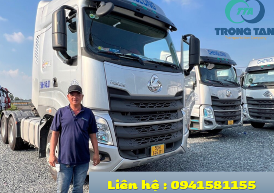 Đội xe đầu kéo đời mới vận chuyển nhanh chóng Doi-xe-dau-keo