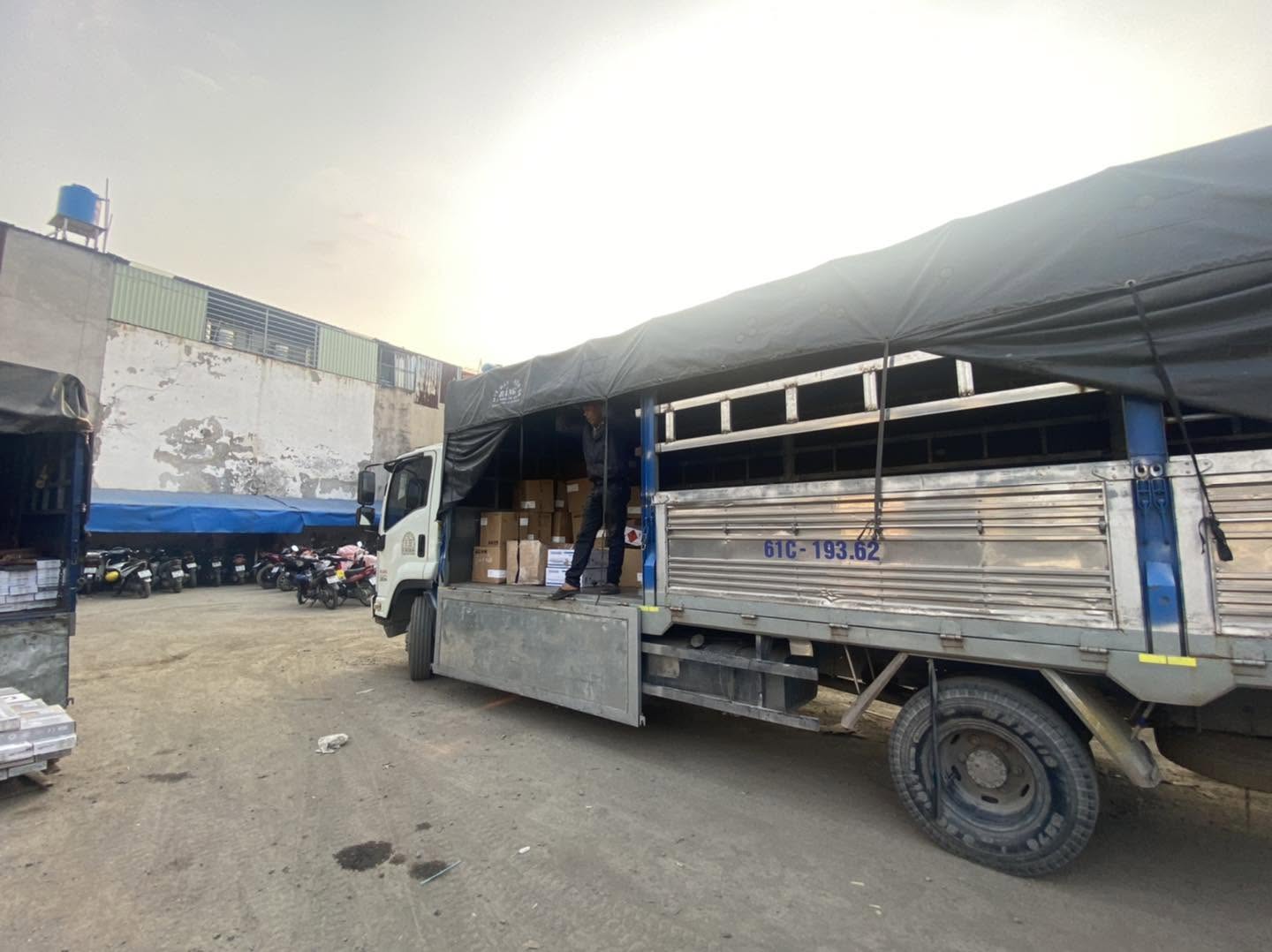 cuoc-xe-ghep-hang-gia-re-van-chuyen-nhanh-toan-quoc-tiet-kiem