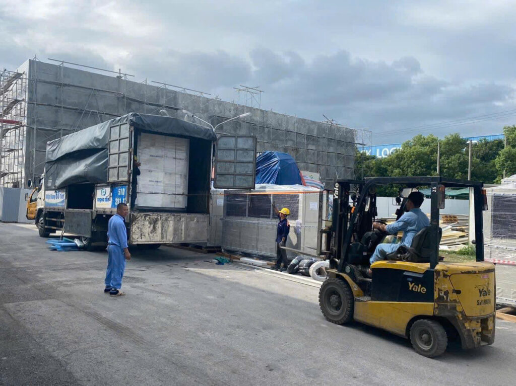 Xe tải 15 tấn xuống hàng tuyến Đồng Nai đi Hà Giang nhanh chóng an toàn với quy trình giao nhận chuyên nghiệp đảm bảo đúng thời gian xe-tai-15-tan-xuong-hang-dong-nai-di-ha-giang-an-toan-nhanh-chong