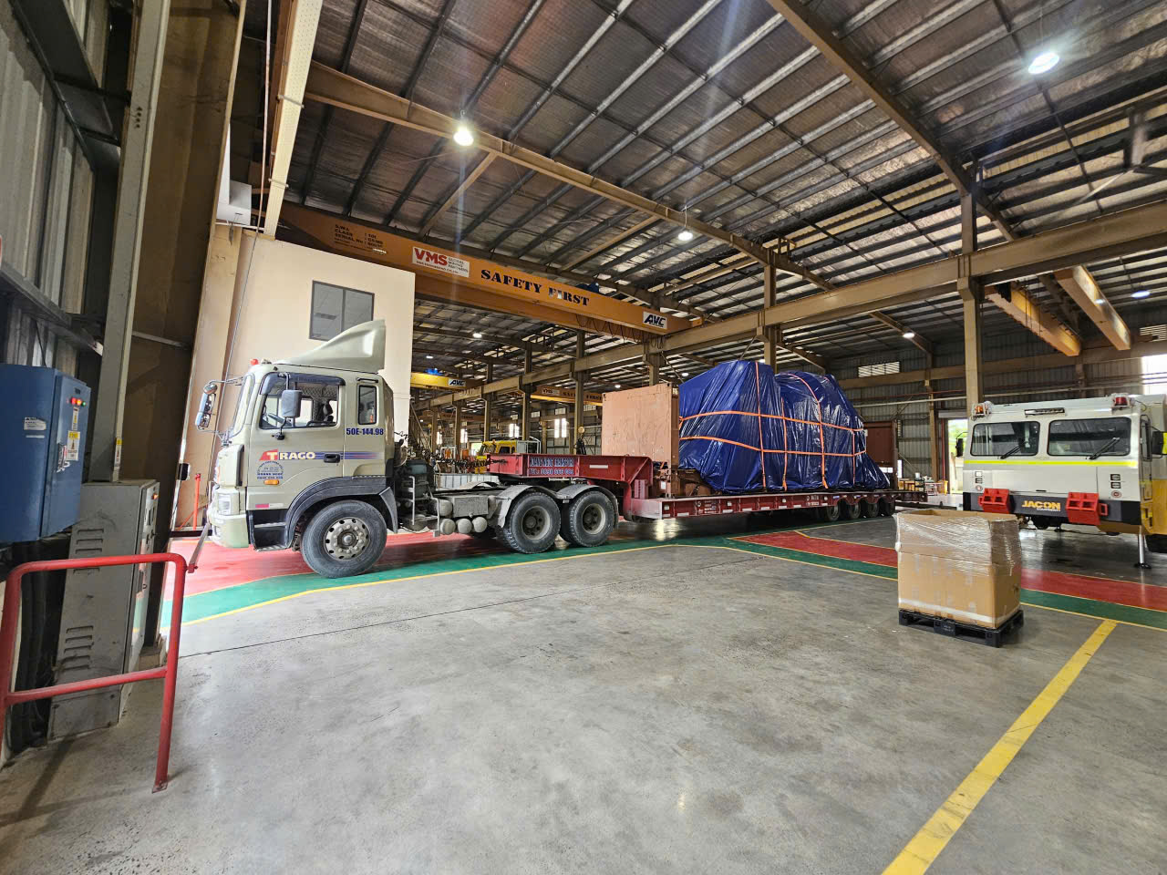Từ khâu chuẩn bị thông tin, điều phối phương tiện đến bốc xếp và giao nhận đều được thực hiện khoa học, giúp hàng hóa vận chuyển an toàn và đúng tiến độ. quy-trinh-giao-nhan-chuyen-nghiep-giup-van-chuyen-hang-hoa-nhanh-chong