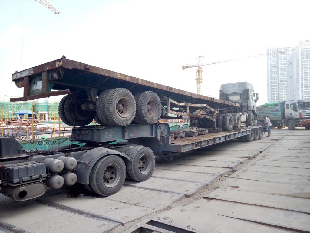 xe-dau-keo-van-chuyen-mooc-san-3-truc-chuyen-dung-di-yen-bai