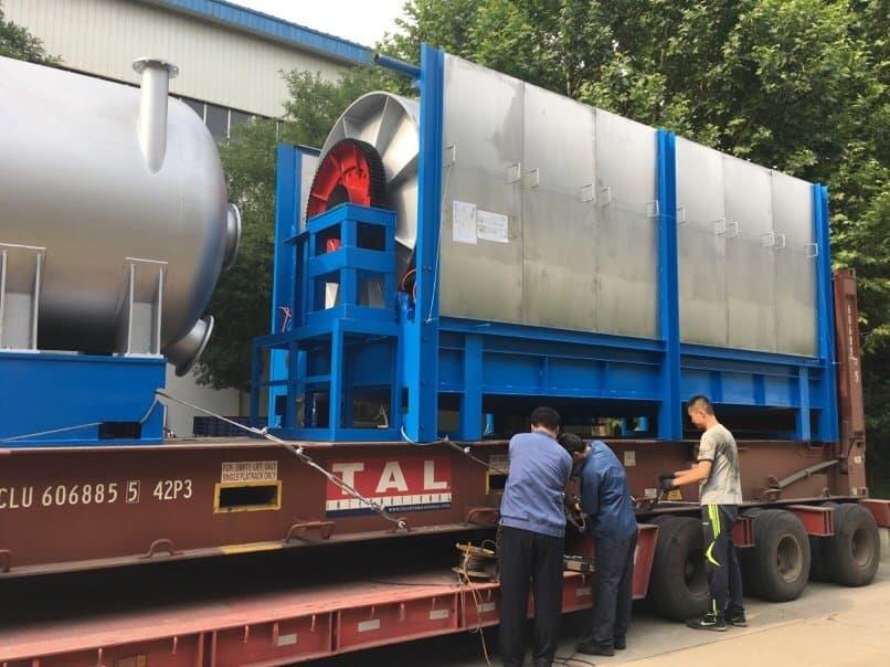Xe đầu kéo mooc sàn thấp chuyên vận chuyển máy móc thiết bị công nghiệp từ Đồng Nai đi Kon Tum với quy trình cố định hàng hóa an toàn chuyên nghiệp xe-dau-keo-mooc-san-thap-cho-may-moc-cong-nghiep-di-kon-tum-an-toan