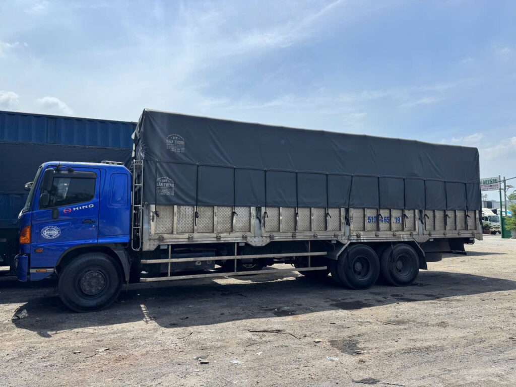 xe-tai-15-tan-chuyen-van-chuyen-hang-cong-nghiep-tay-ninh-di-ninh-binh