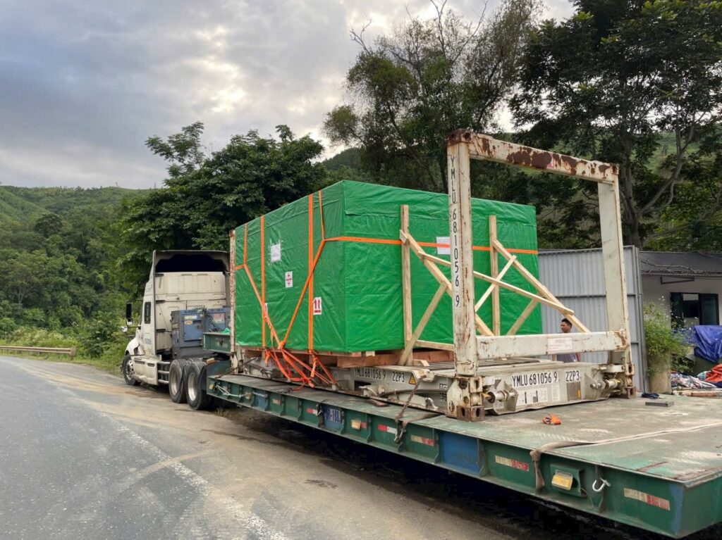 chang-buoc-co-dinh-hang-hoa-tren-mooc-san-tay-ninh-di-gia-lai