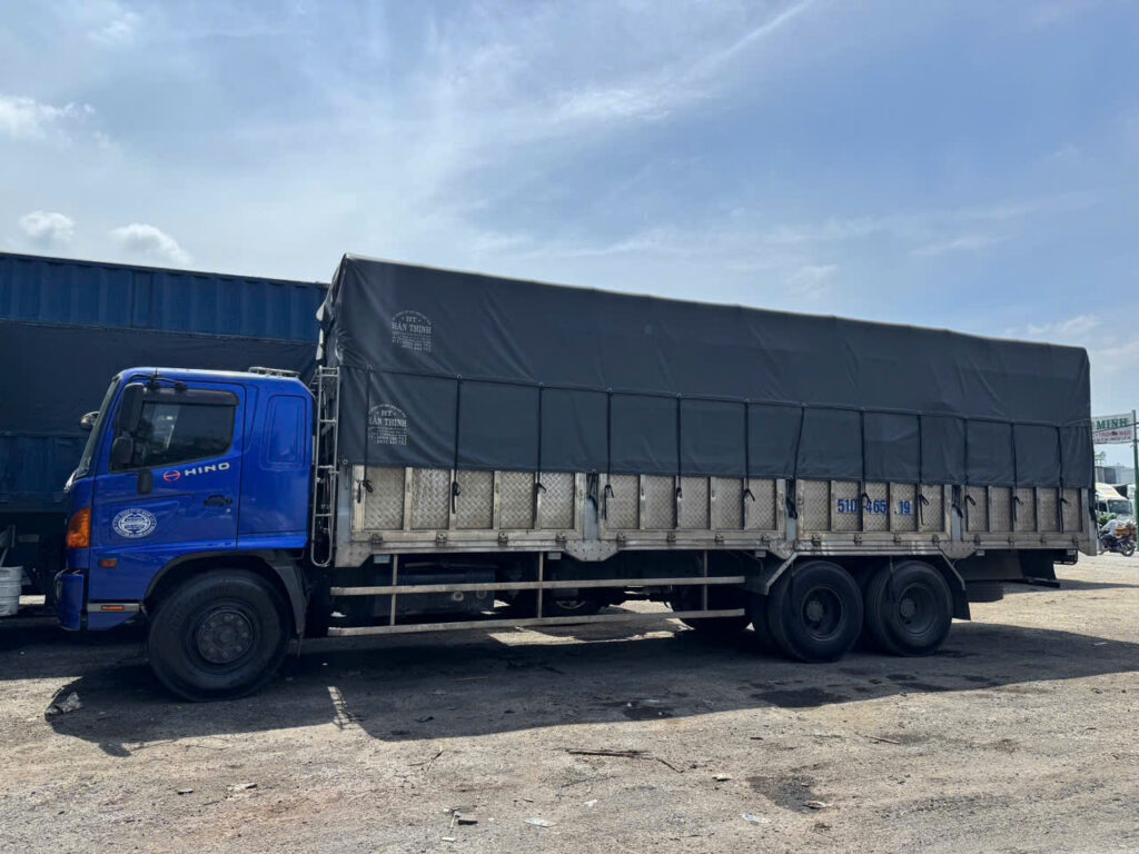xe-tai-15-tan-chuyen-van-chuyen-hang-hoa-tu-vung-tau-di-thai-nguyen
