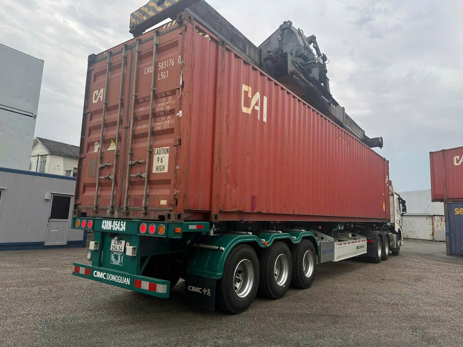 dau-keo-chuyen-dung-van-chuyen-container-nguyen-chuyen-duong-dai