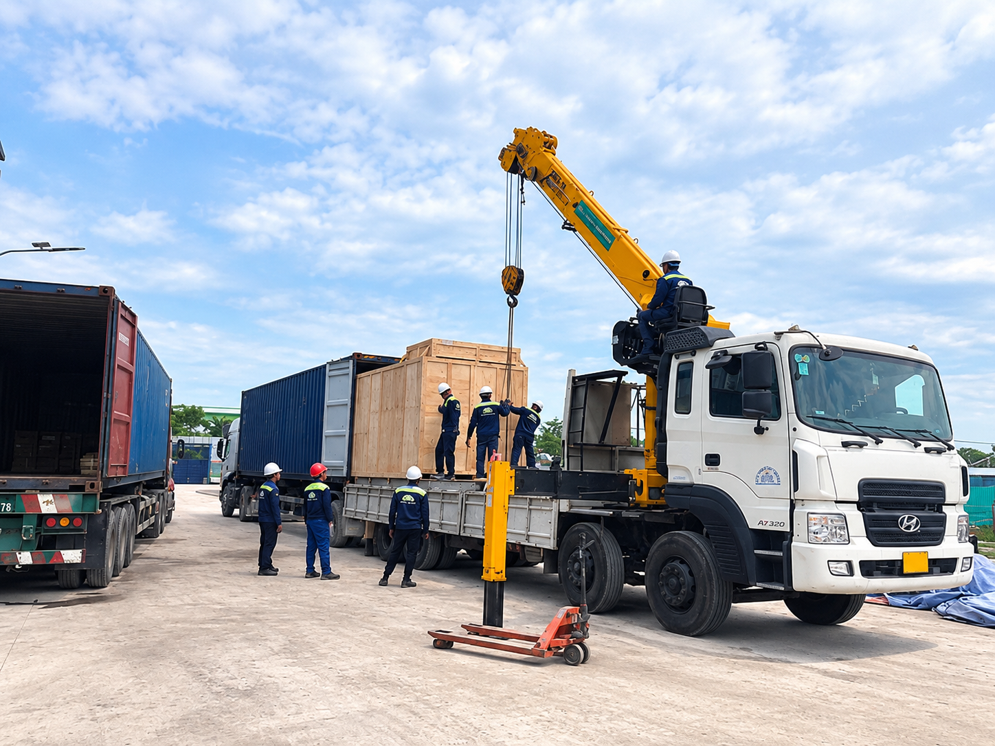 Xe đầu kéo container phù hợp chở máy móc, thiết bị, sắt thép và nhiều loại hàng nặng, cồng kềnh. xe-dau-keo-container-cho-hang-nang-hang-cong-kenh