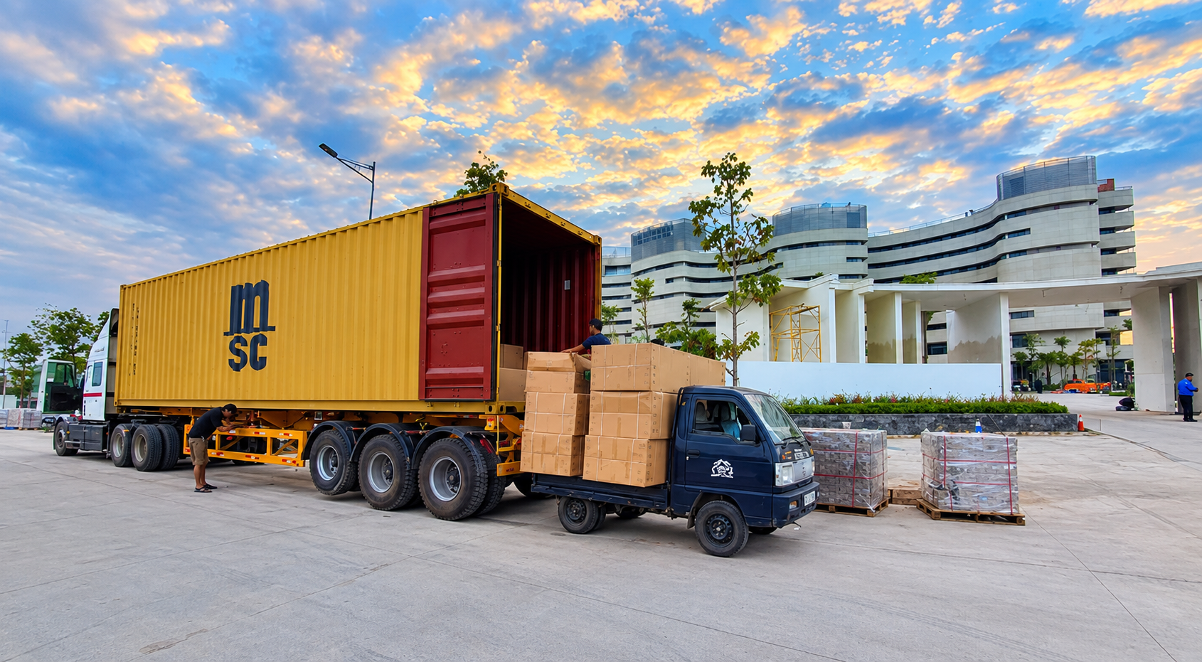 Hỗ trợ nhận hàng tận nơi và giao đến đúng địa chỉ theo yêu cầu, giúp khách hàng thuận tiện hơn trong suốt quá trình vận chuyển. giao-nhan-hang-tan-noi-theo-yeu-cau-cua-khach-hang