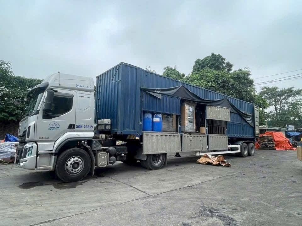 Nhận vận chuyển nguyên liệu sản xuất, hàng thành phẩm, linh kiện và vật tư công nghiệp đóng container từ Bắc Ninh đi Lâm Đồng. hang-nguyen-lieu-thanh-pham-va-vat-tu-cong-nghiep-dong-container-di-lam-dong