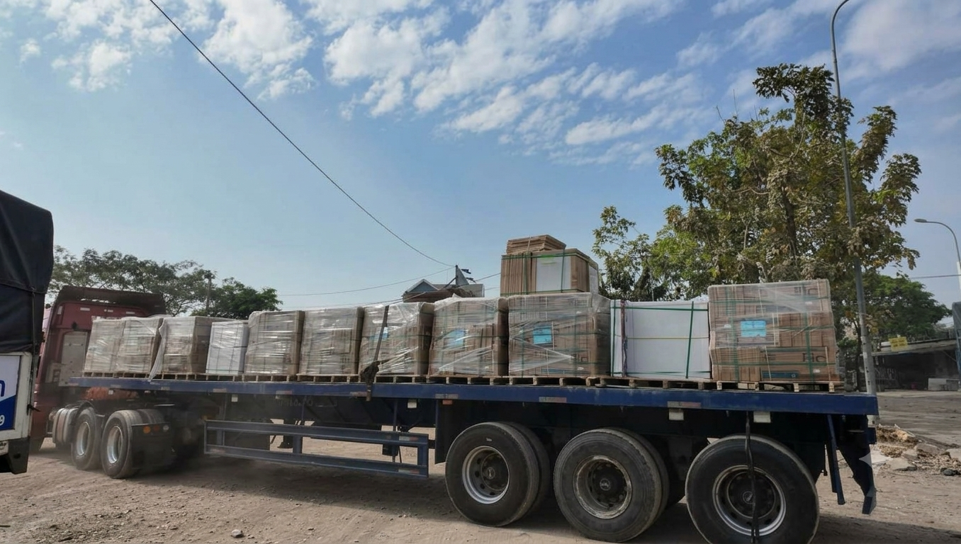 cac-loai-xe-dau-keo-container-va-xe-cho-hang-cong-nghiep-may-moc-thiet-bi-duong-dai